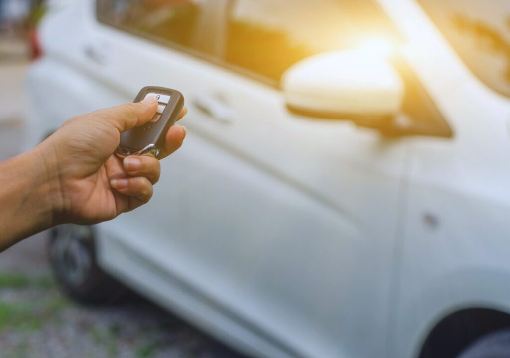 Fleet vehicle locksmith Atlanta providing mobile key fob replacement services